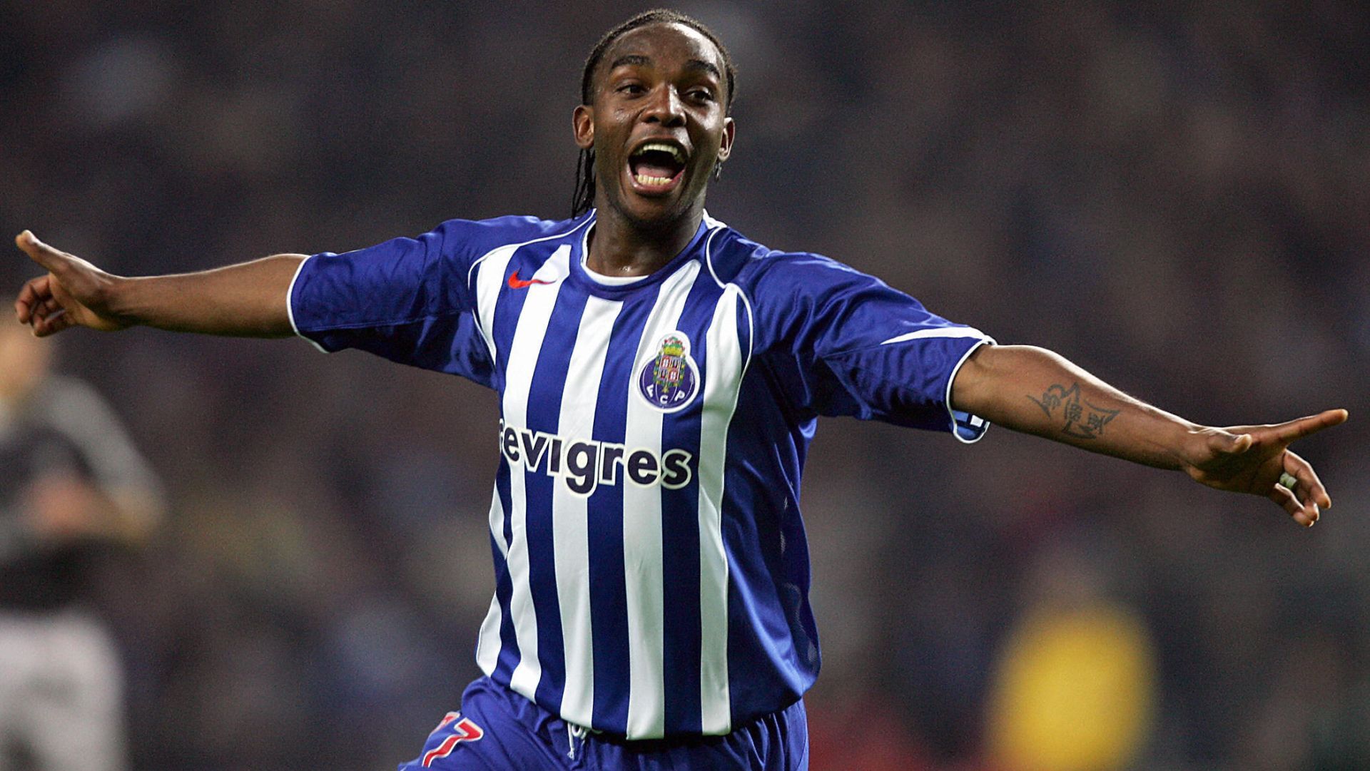 Benni McCarthy Porto 2004
