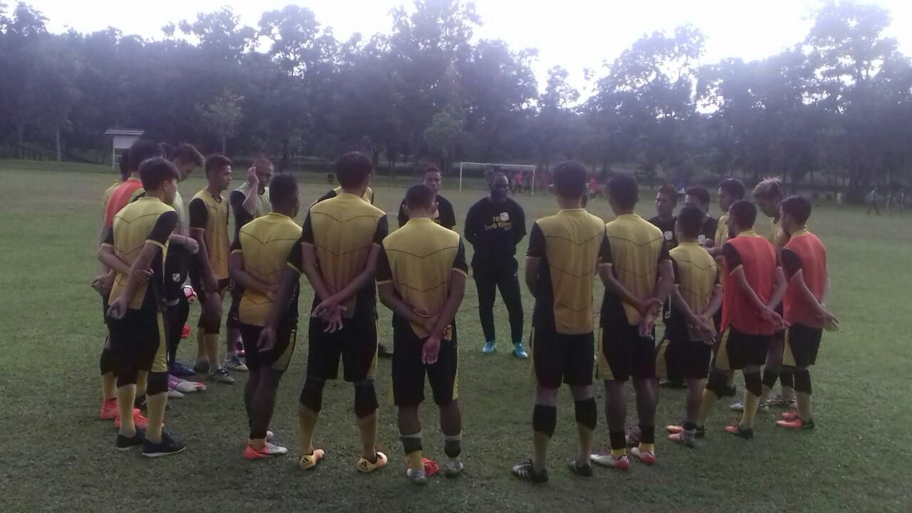 Latihan Barito Putera