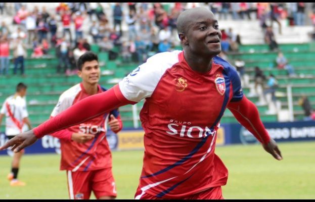 Jhon Mosquera, Royal Pari