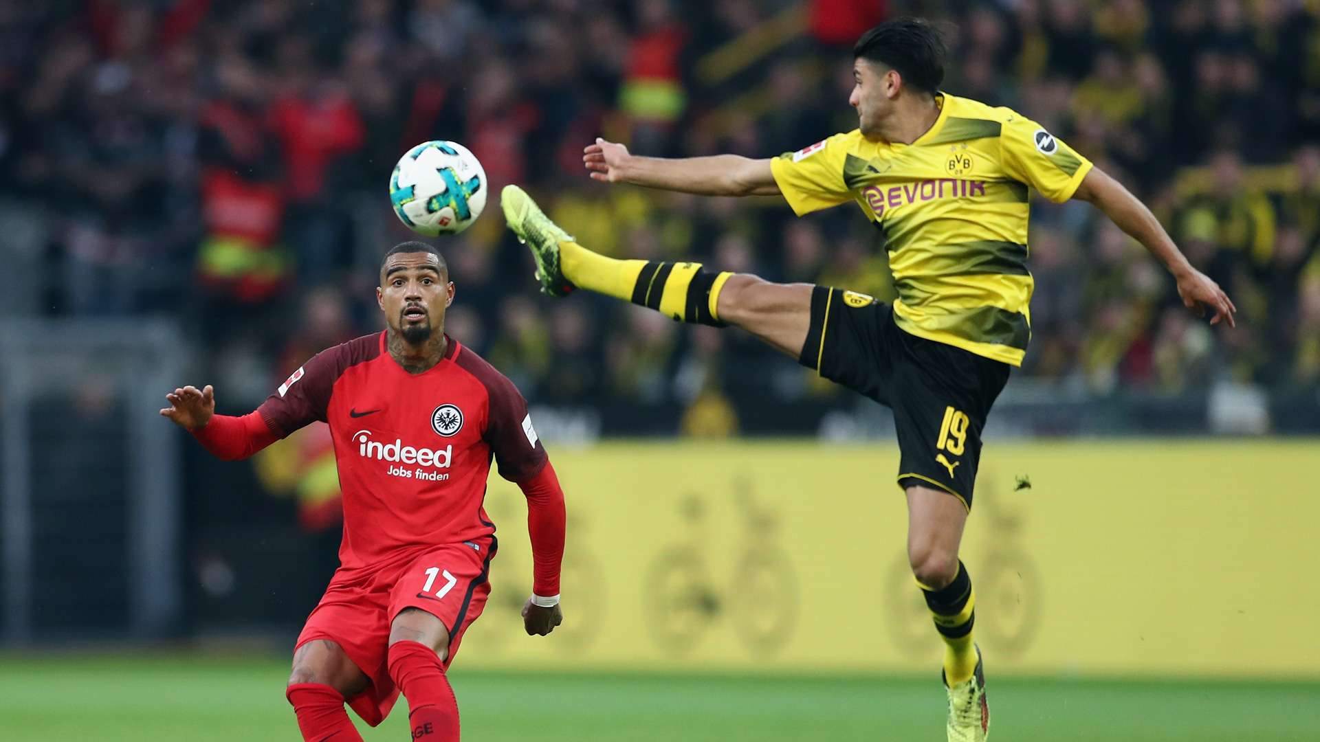 Kevin-Prince Boateng Mahmoud Dahoud Borussia Dortmund Eintracht Frankfurt 11032018
