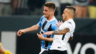 Maycon Ramiro Corinthians Gremio Brasileirao Serie A 18102017