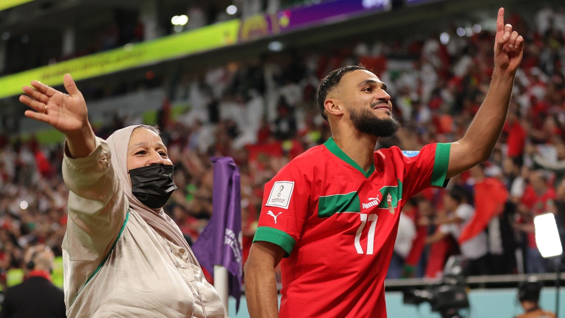 Sofiane Boufal and mother