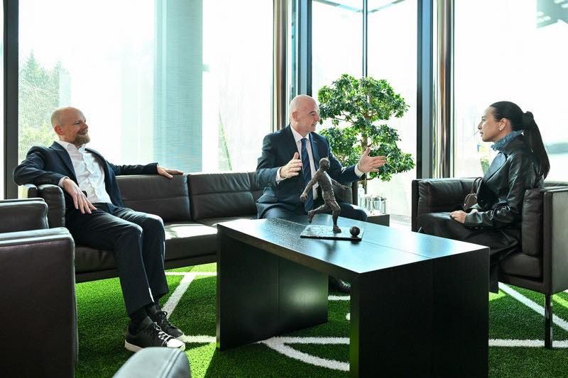 นวลพรรณ ล่ำซำ