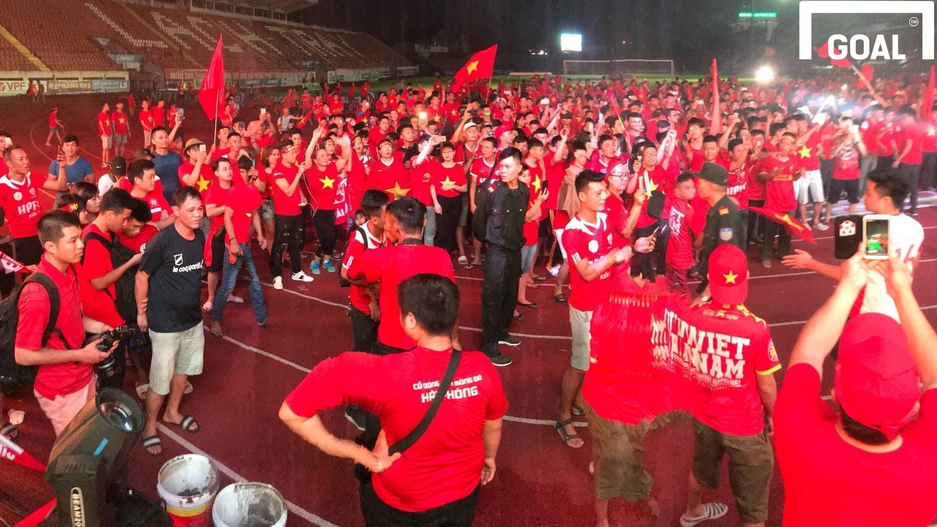 CĐV Olympic Việt Nam tại Hải Phòng 6