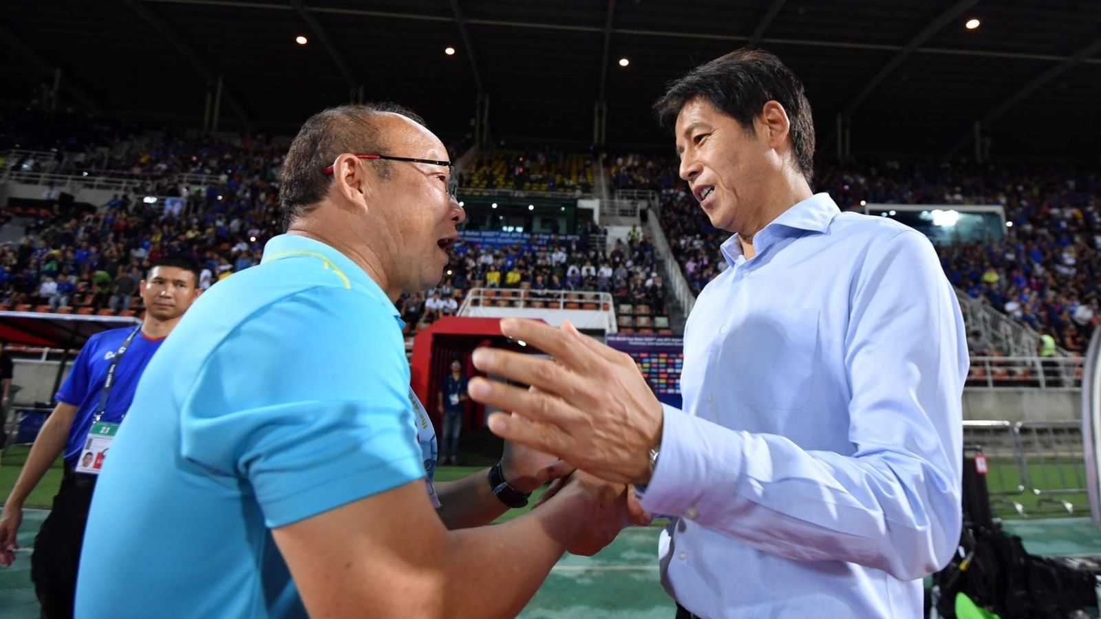 ปาร์ค ฮัง ซอ - อากิระ นิชิโนะ