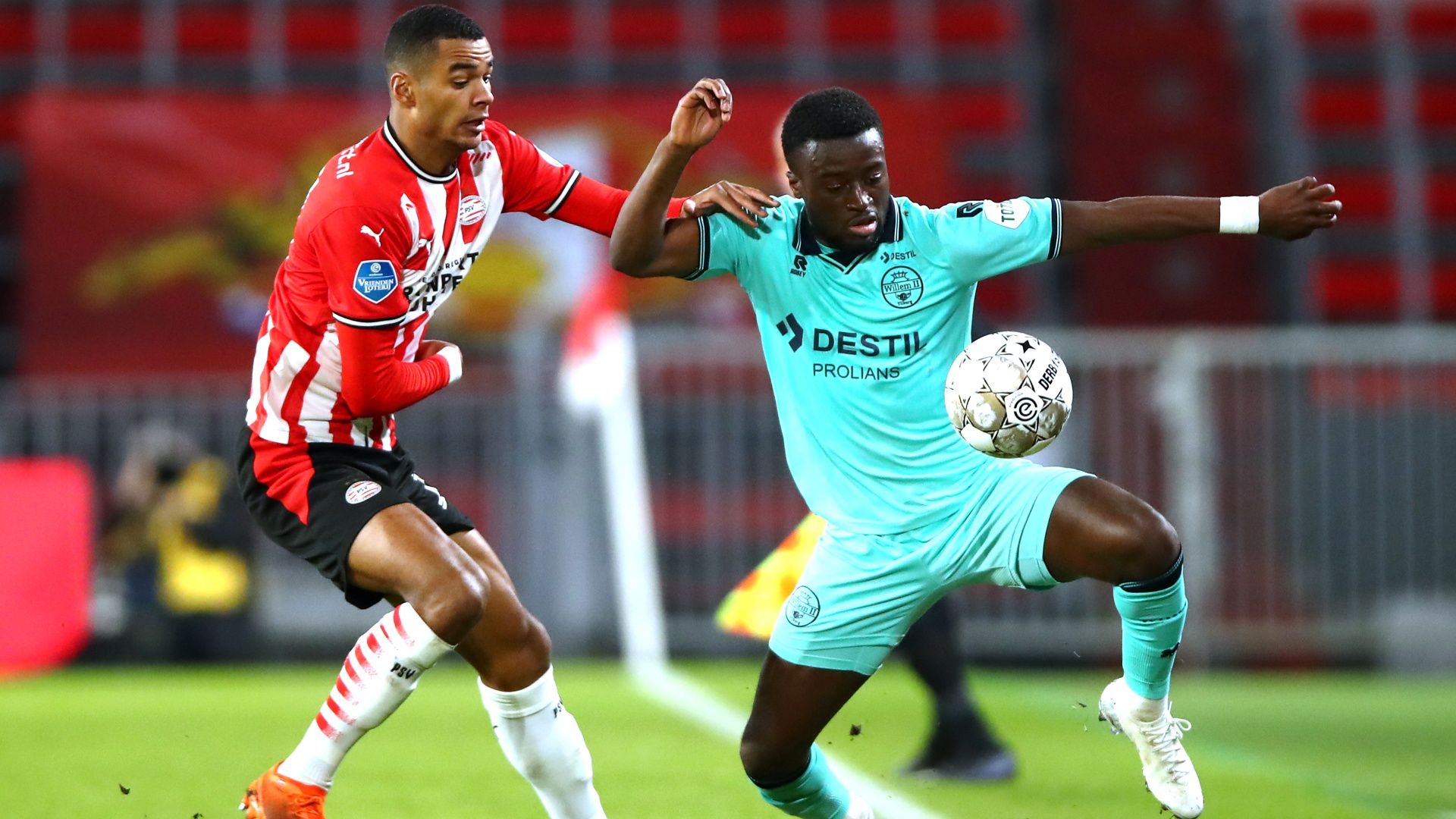 Leeroy Owusu Willem II 