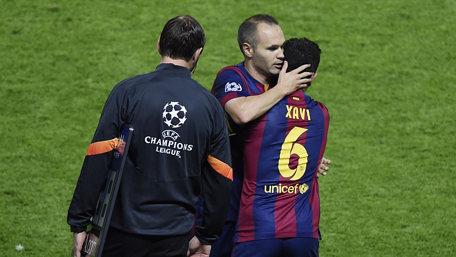 Iniesta Xavi Juventus Barcelona Champions League final 06062015