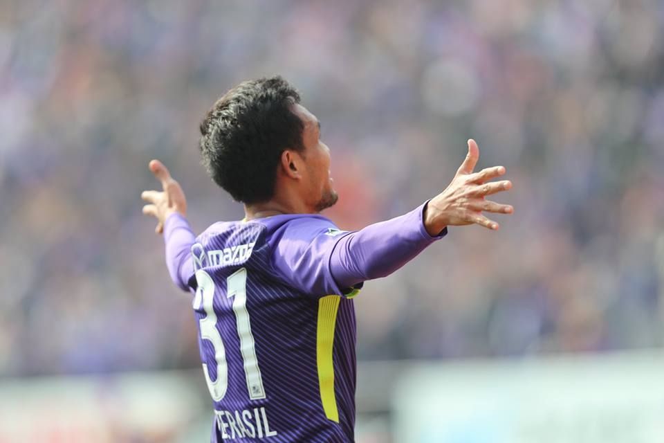 ธีรศิลป์ แดงดา