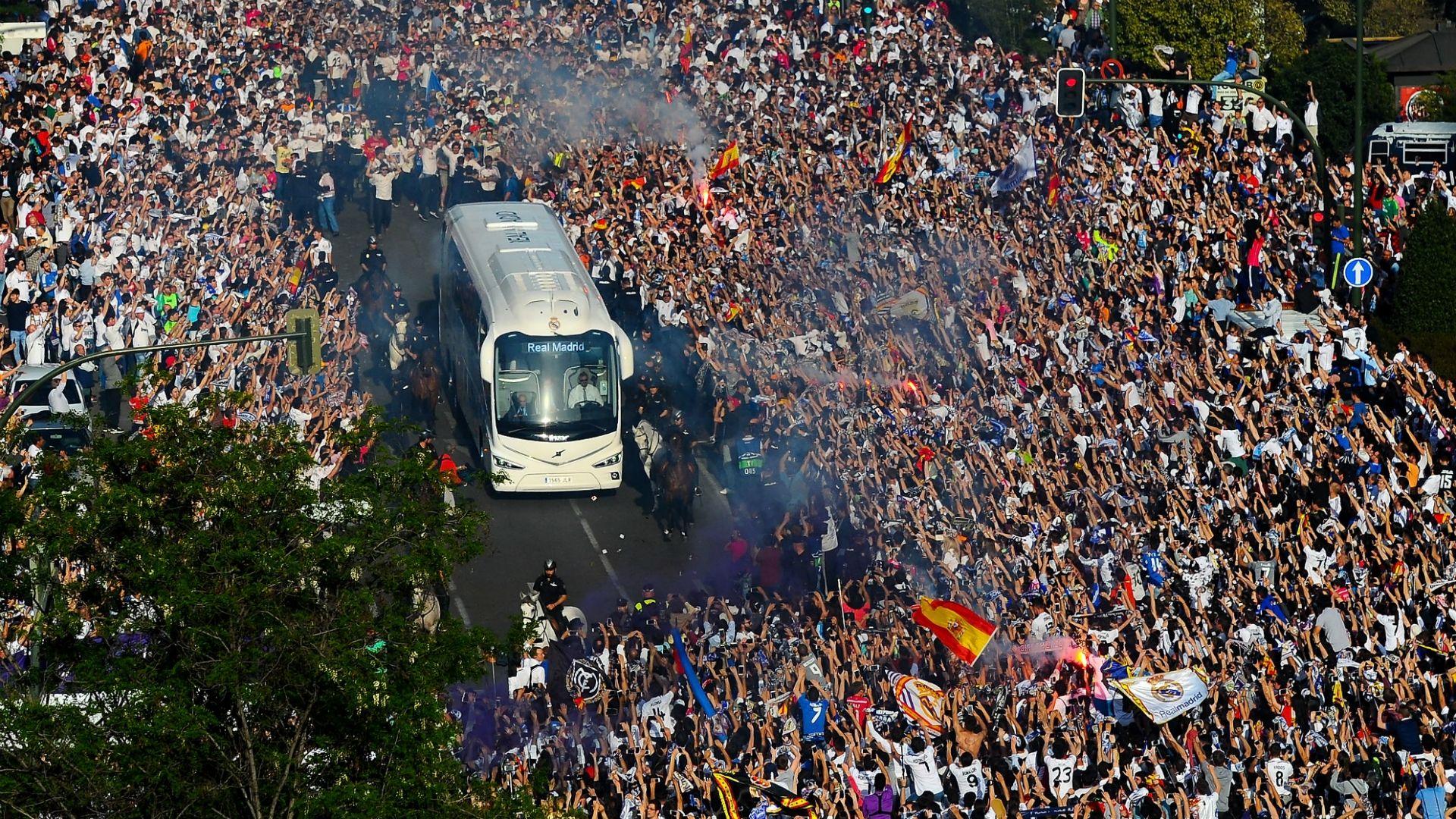 Real Madrid bus