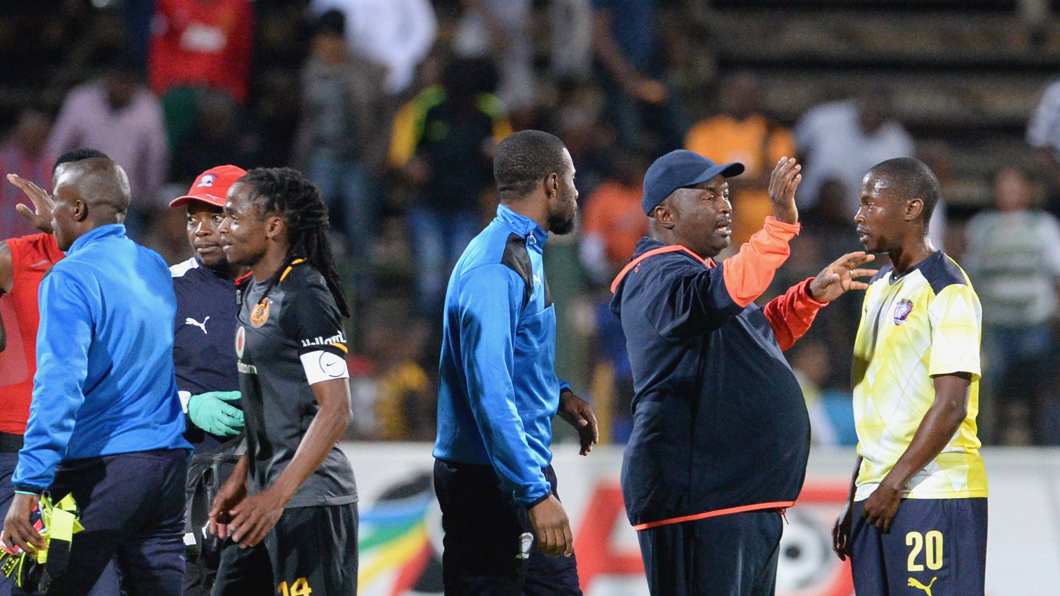 Siphiwe Tshabalala and Jomo Sono - Kaizer Chiefs vs Jomo Cosmos