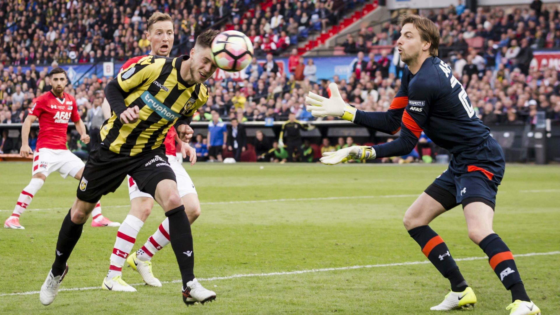 Ricky van Wolfswinkel, Tim Krul, AZ vs. Vitesse, 04302017