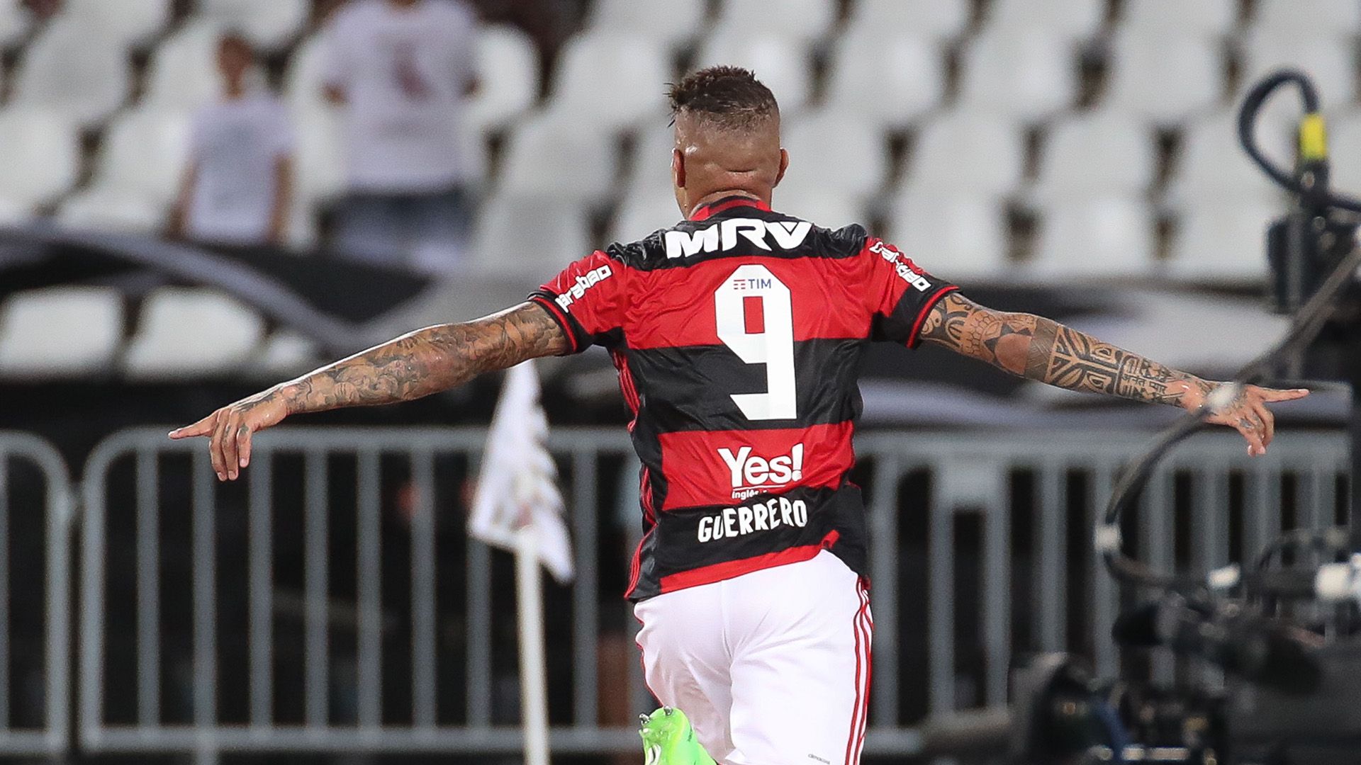 Paolo Guerrero Botafogo Flamengo Carioca 12022017