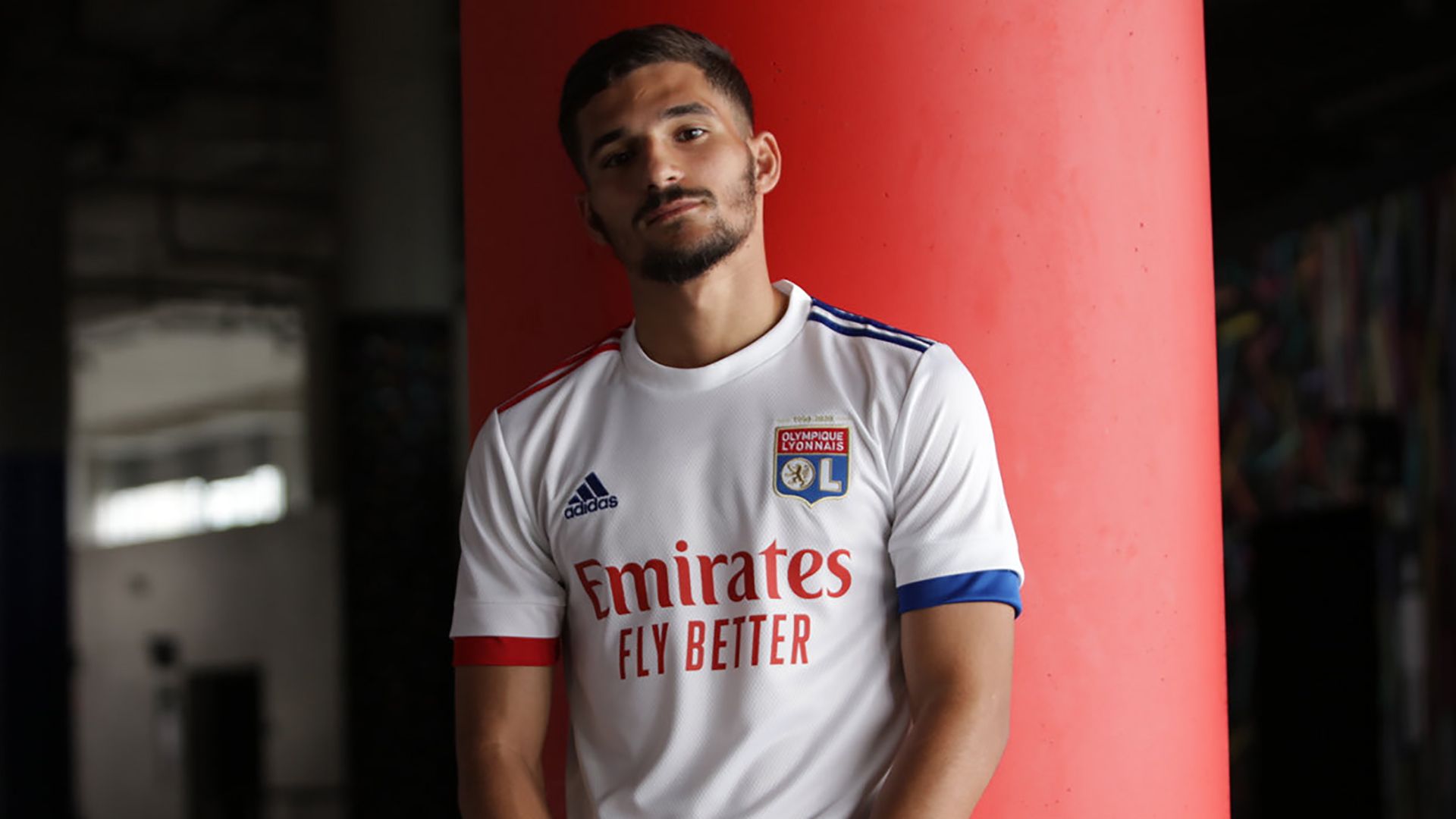 Lyon home kit 2020-21