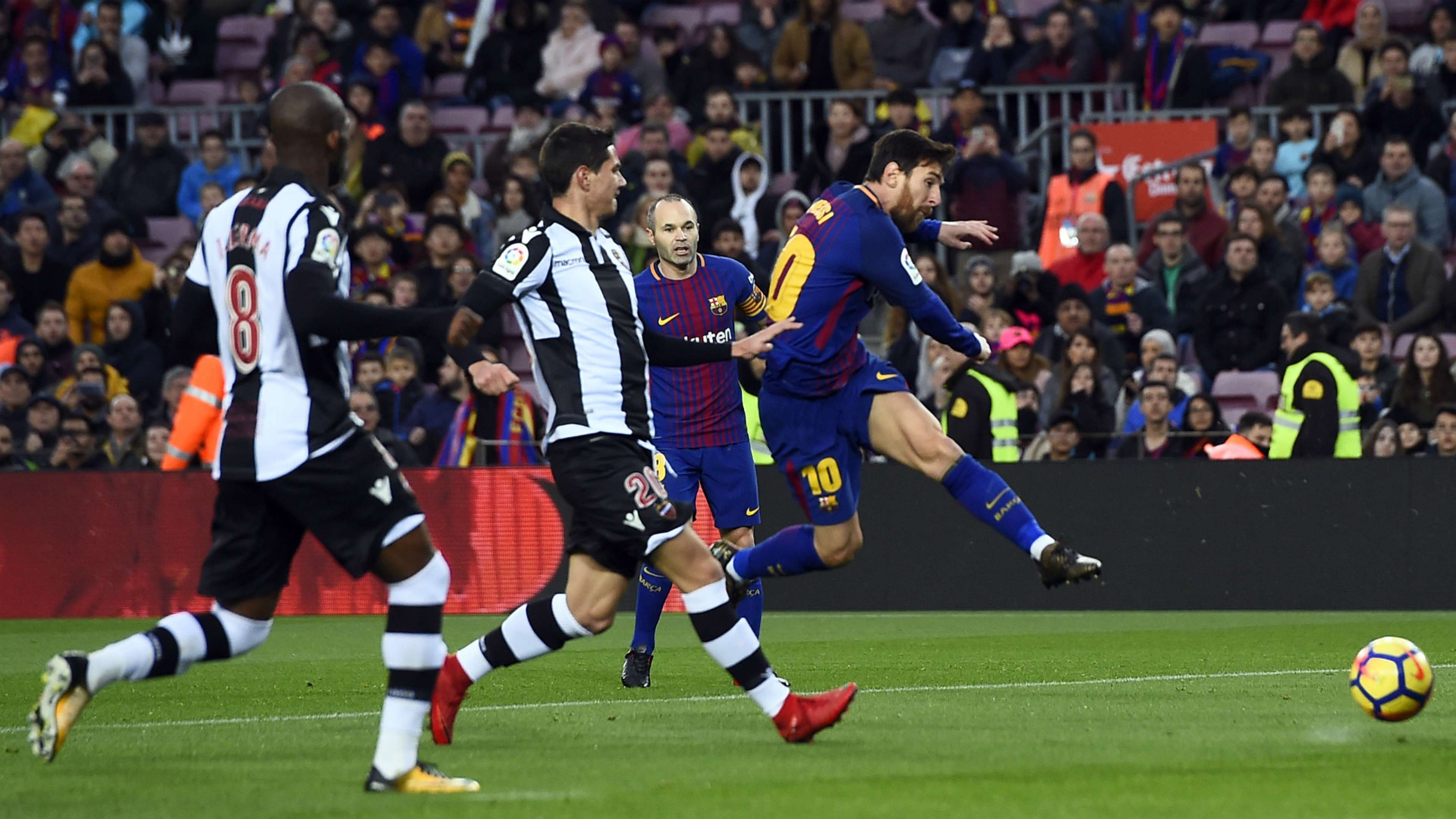 Lionel Messi Barcelona Levante LaLiga