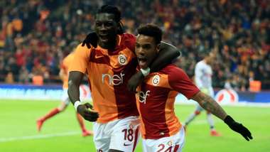 Bafetimbi Gomis Garry Rodrigues Galatasaray