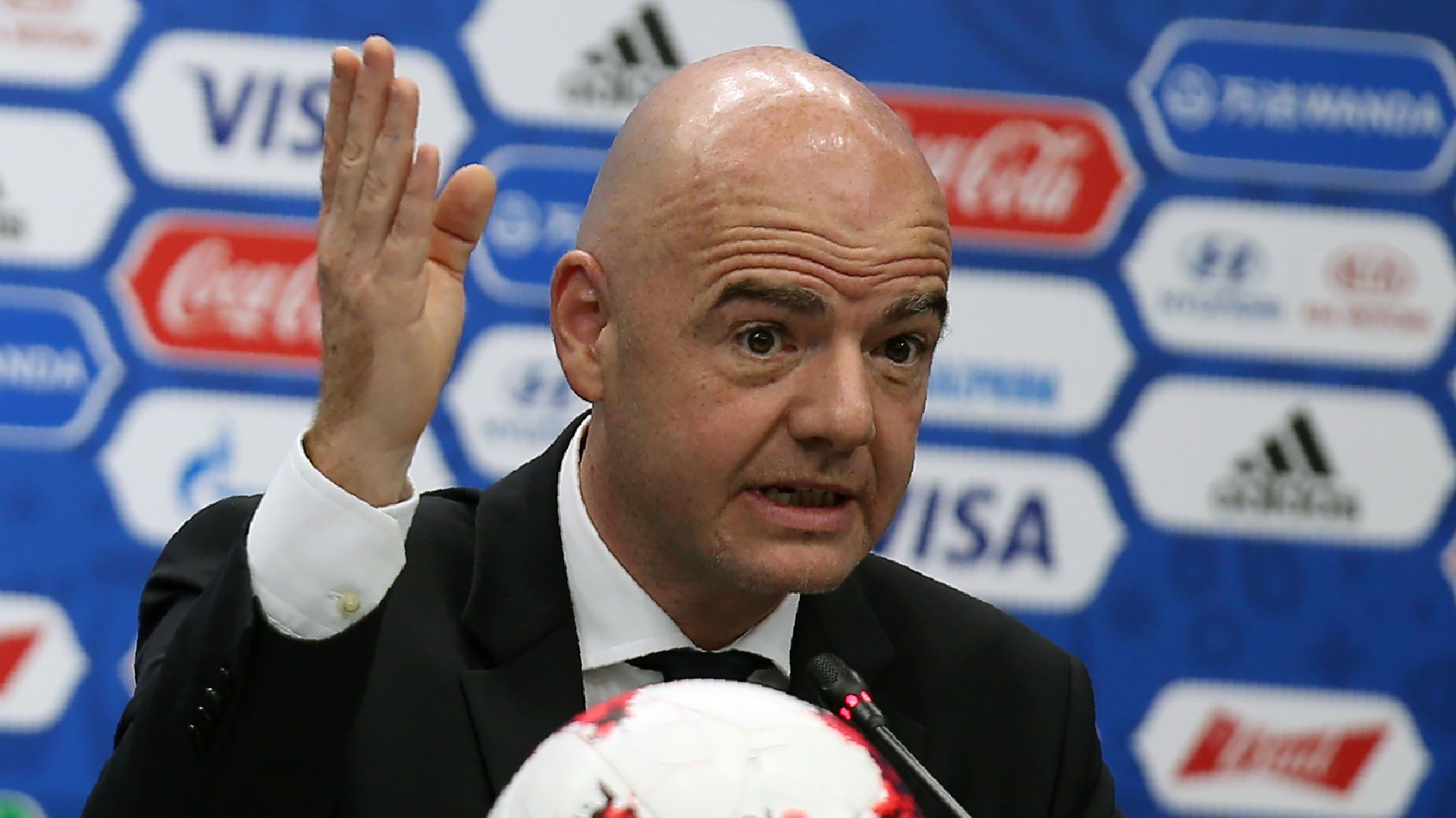 gianniinfantino - Cropped