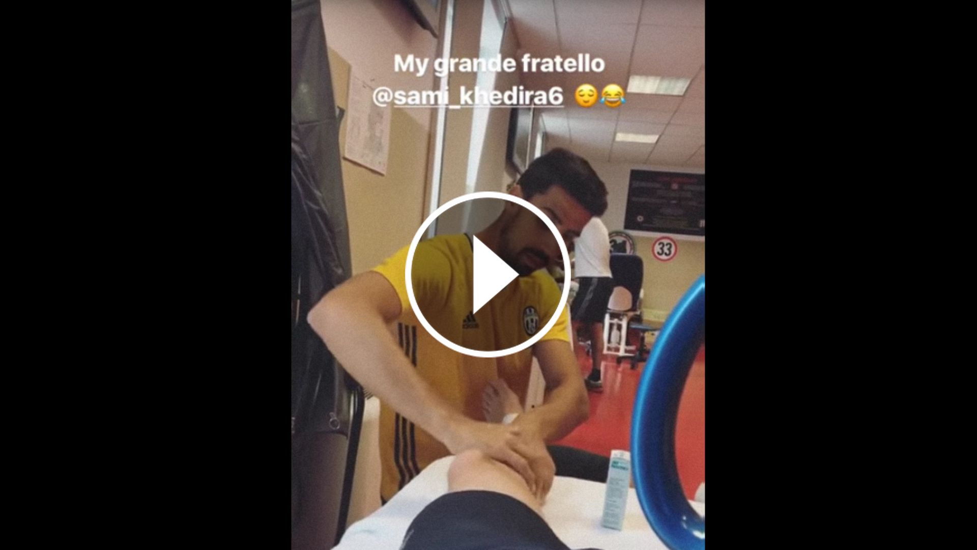 VIDEO PLAY masajista