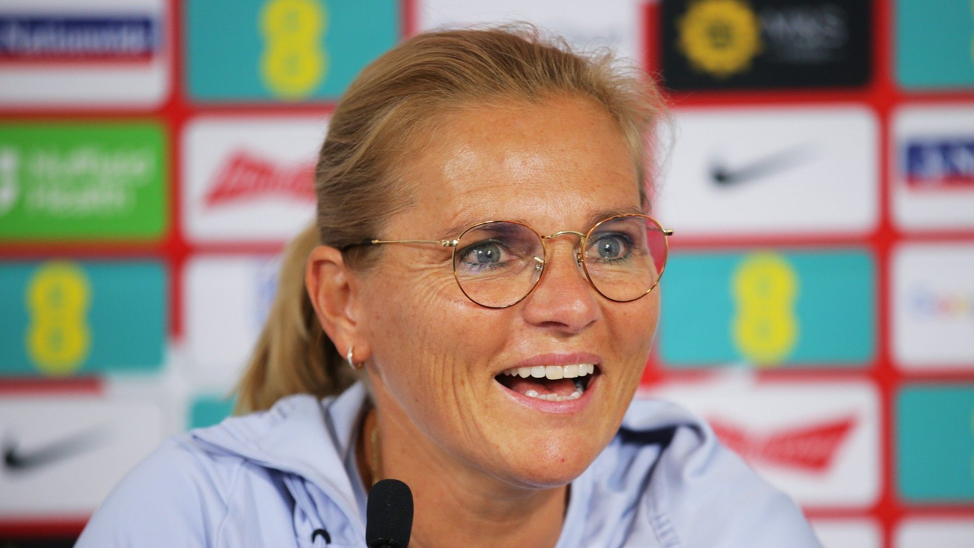 Sarina Wiegman England 2022-23