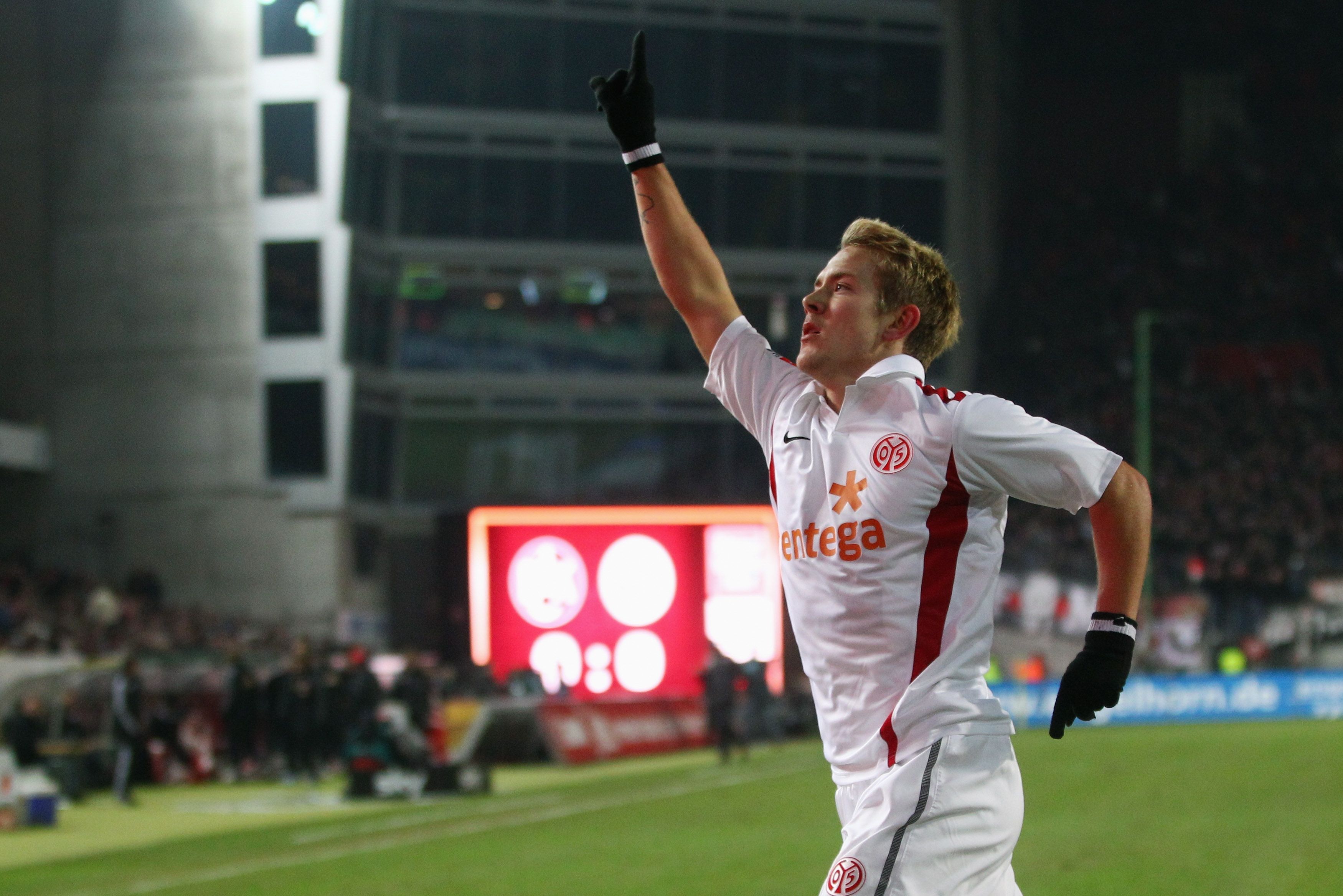 Lewis Holtby Mainz