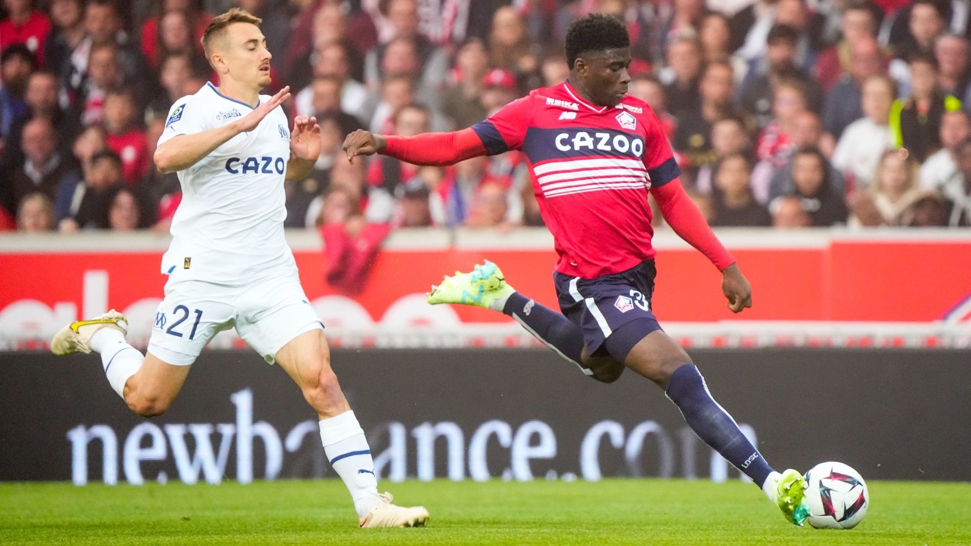 20052023 Lille Olympique de Marsella Valentin Rongier