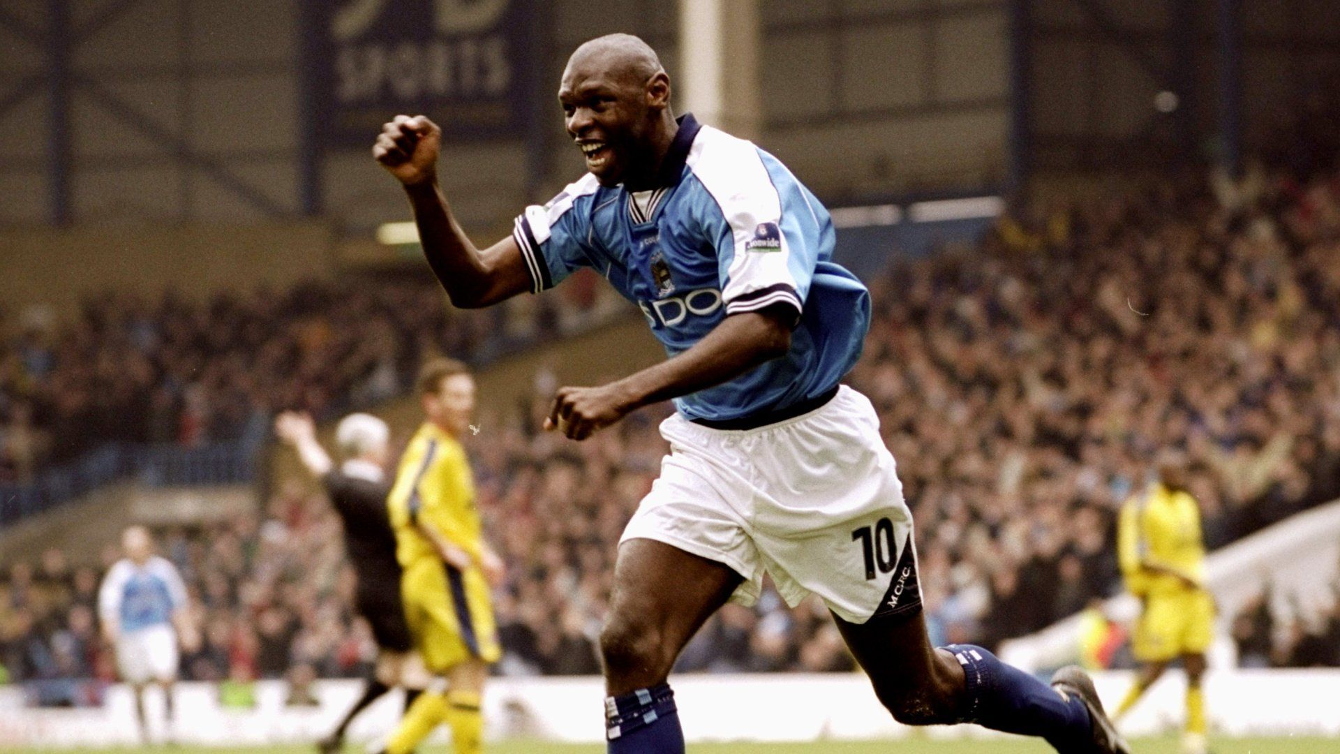 Senjakala Karier Ikon Sepakbola - Shaun Goater