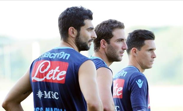 Gonzalo Higuain, Jose Callejon, Raul Albiol - Napoli