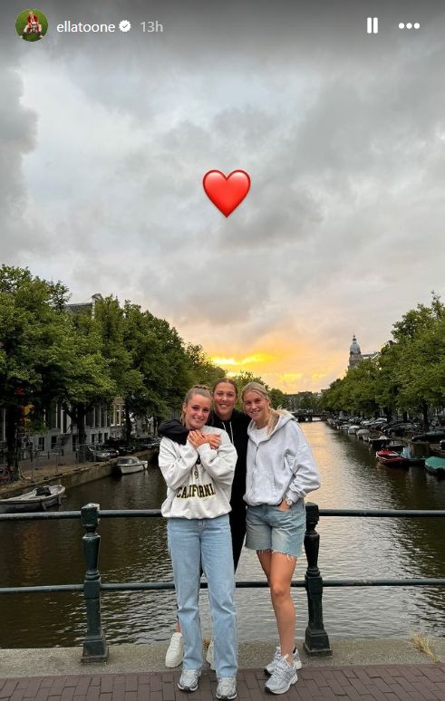 Ella Toone Amsterdam