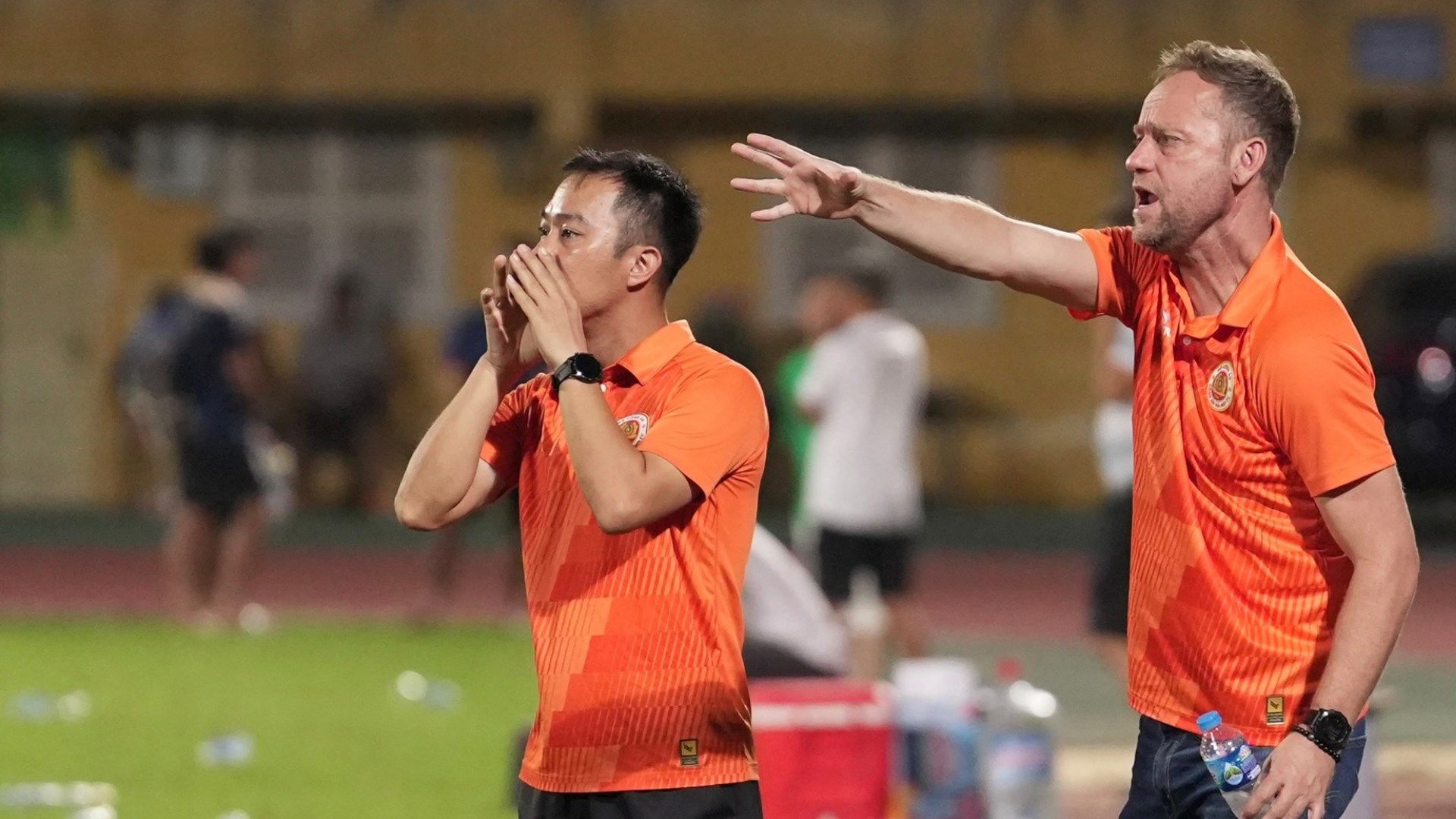 มาโน่ โพลกิ้ง