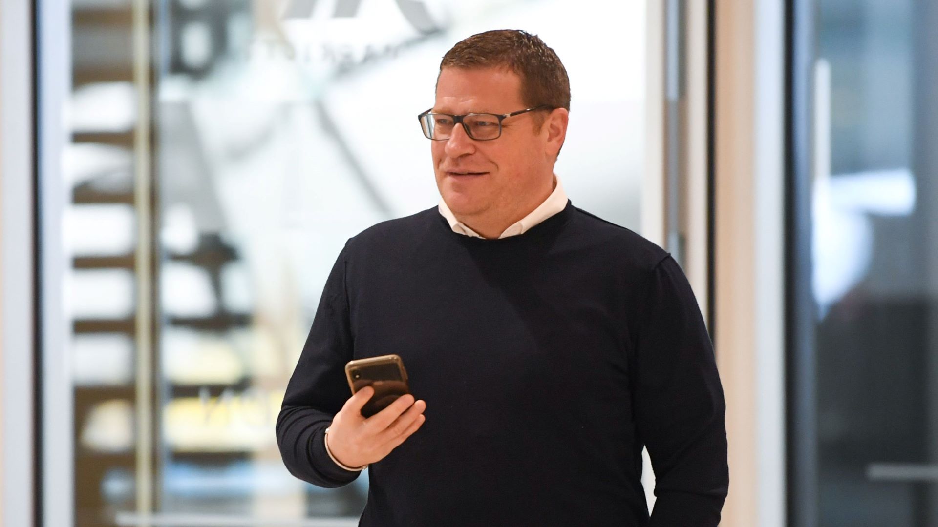 Borussia Mönchengladbach Eberl am Handy