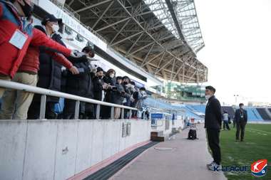 인천-수원 시범경기 취재