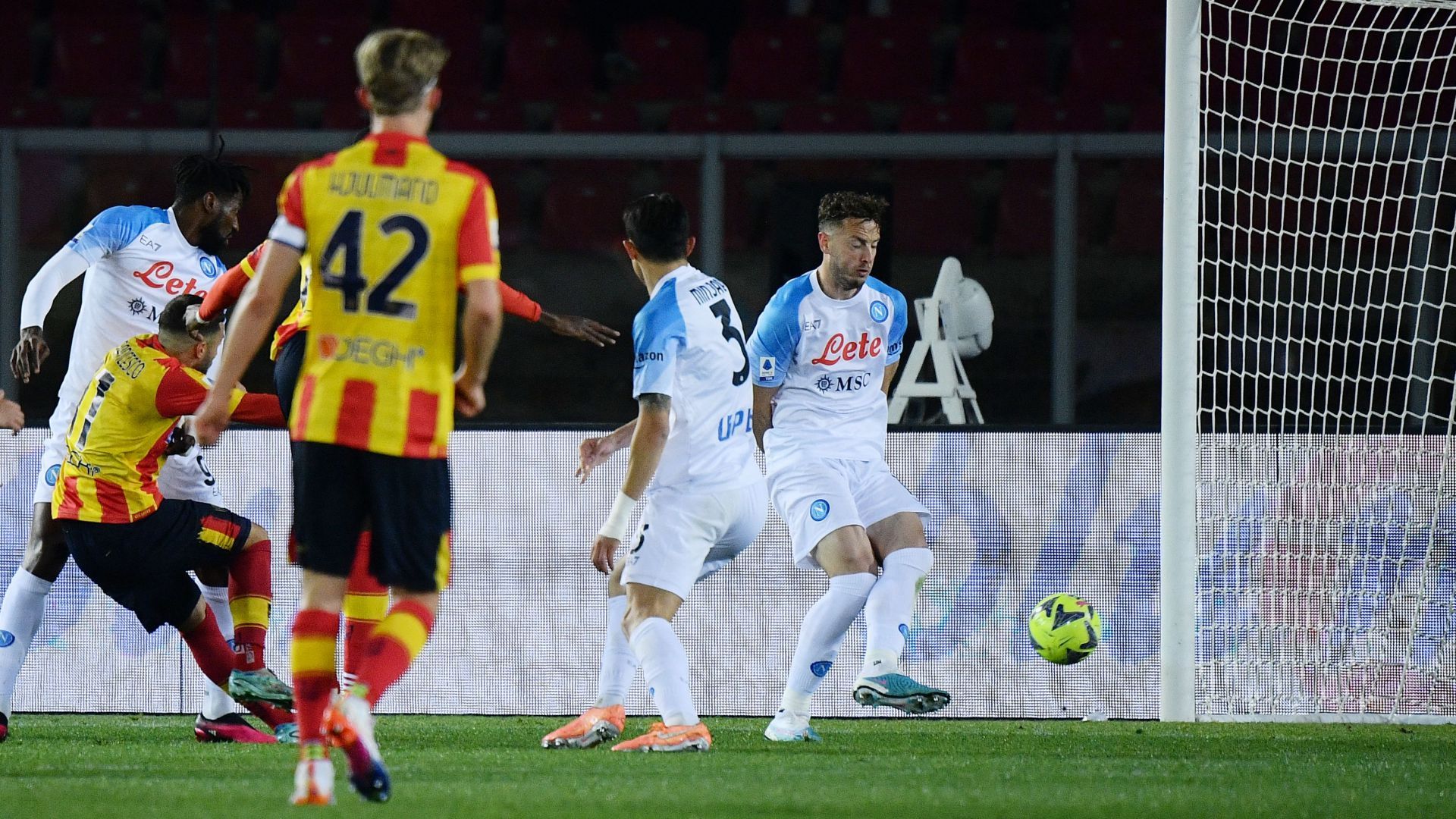 Federico Di Francesco Lecce Napoli Serie A