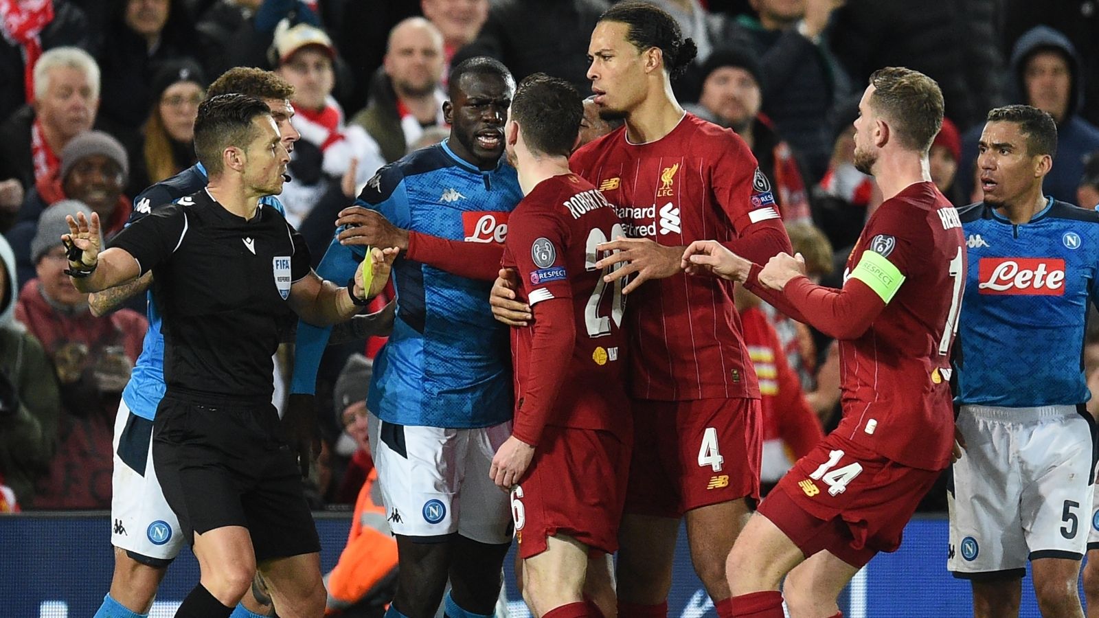 Napoli Vs Liverpool, UEFA Champions League 