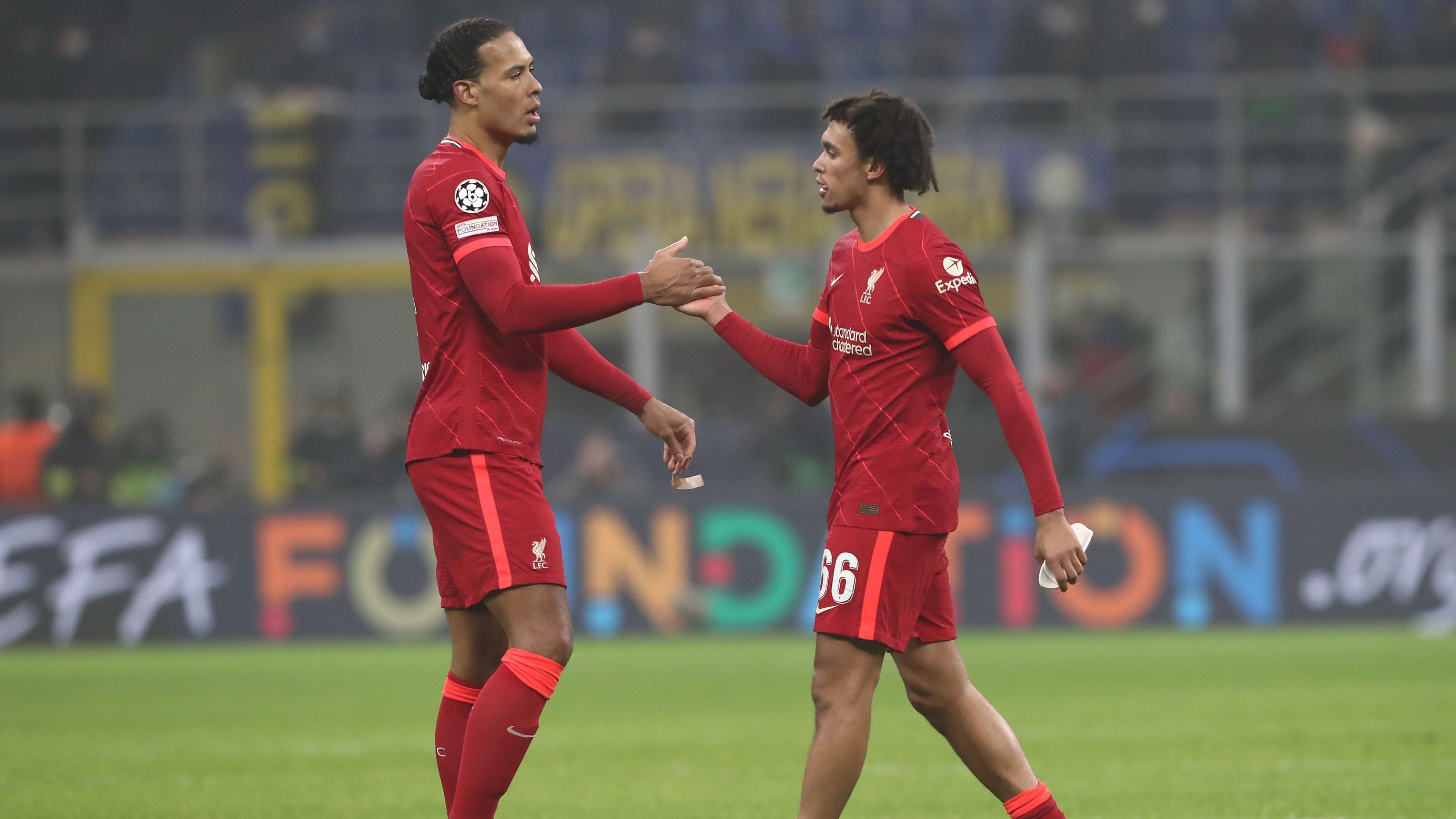 Virgil van Dijk Trent Alexander-Arnold Liverpool 2021-22