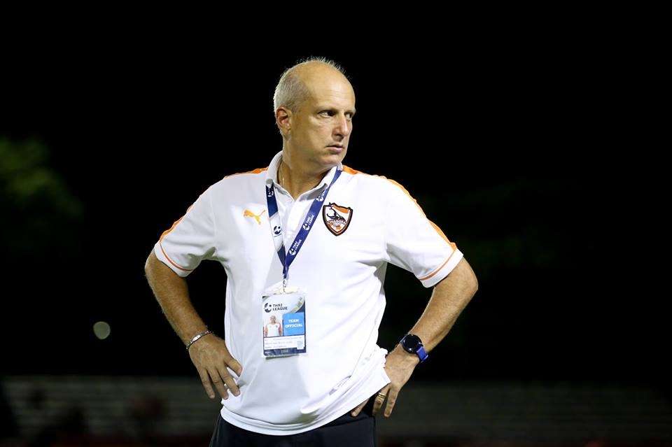 อเล็กซานเดร กามา