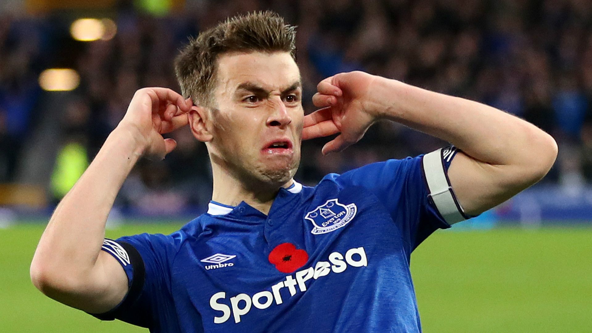 Seamus Coleman Everton 2018-19