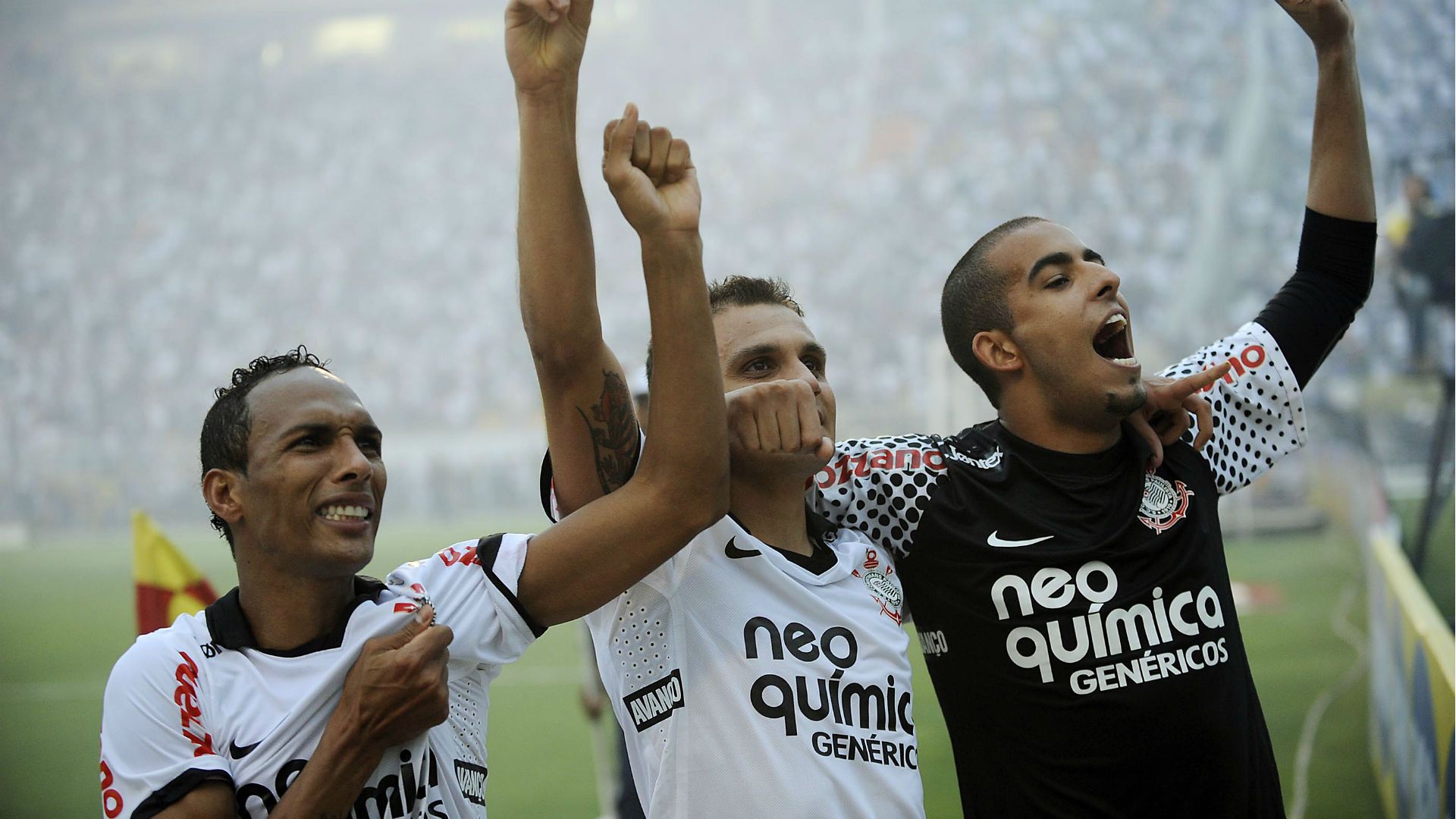 Liedson Rafael Moura Corinthians 2011 15 11 2017