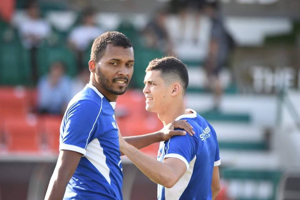 โจนาธาน เรส - เคลตัน ซิลวา