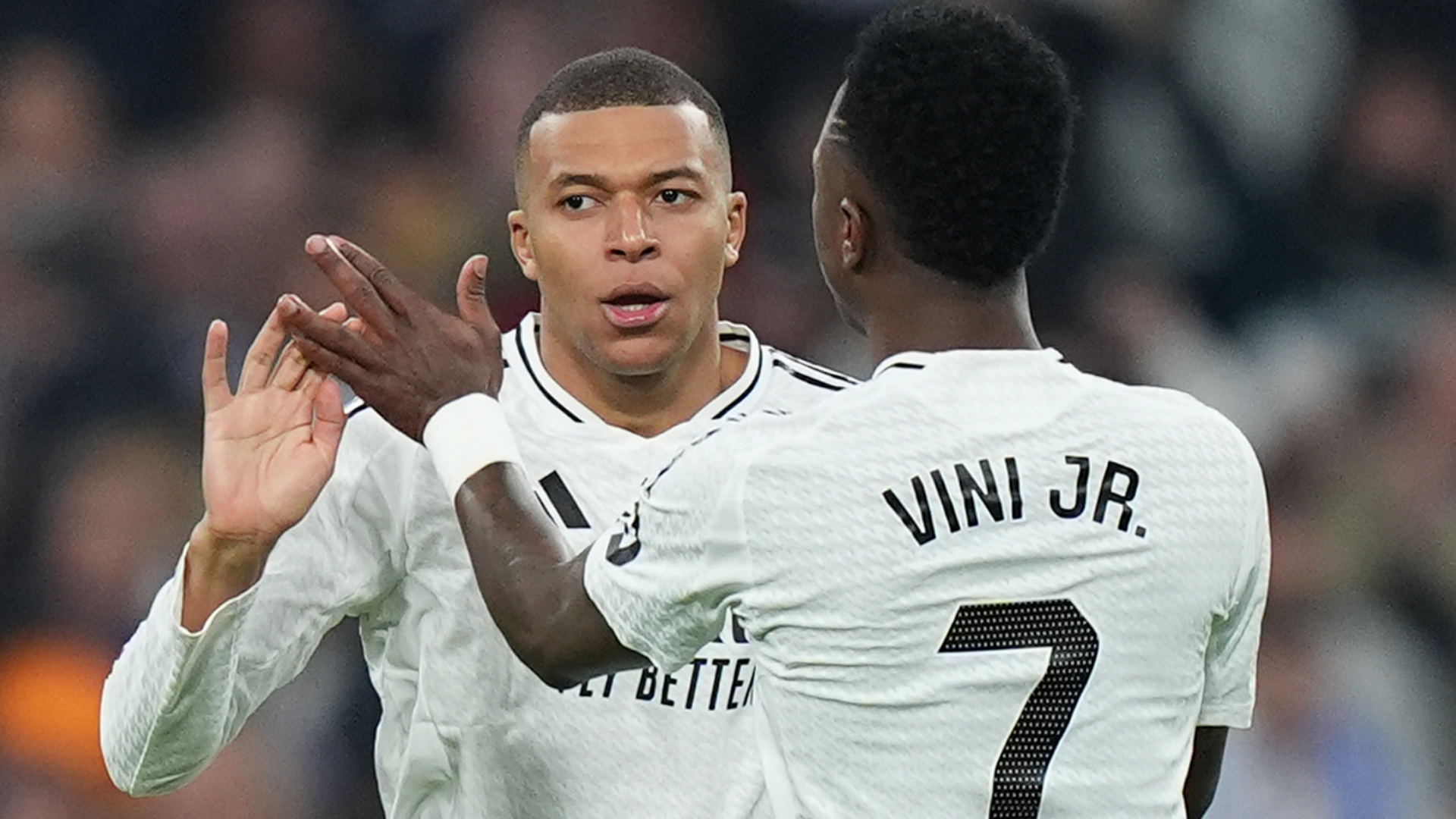 Real Madrid ready to choose between Kylian Mbappe and Vinicius Jr as Xabi Alonso plots rebuild | Goal.com UK