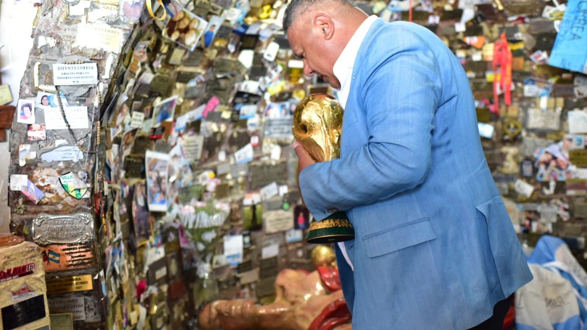 Claudio Chiqui Tapia Difunta Correa Copa del Mundo 26122022