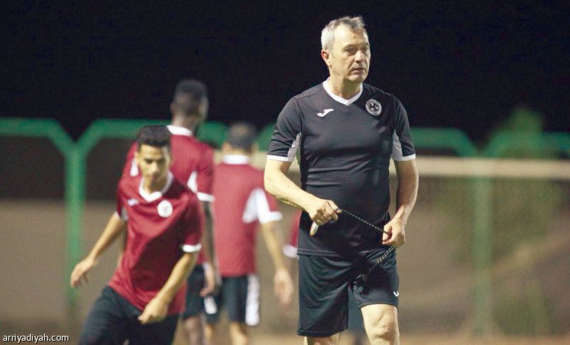 البلجيكي ميريشيا ريدنيك المدير الفني لنادي الفيصلي