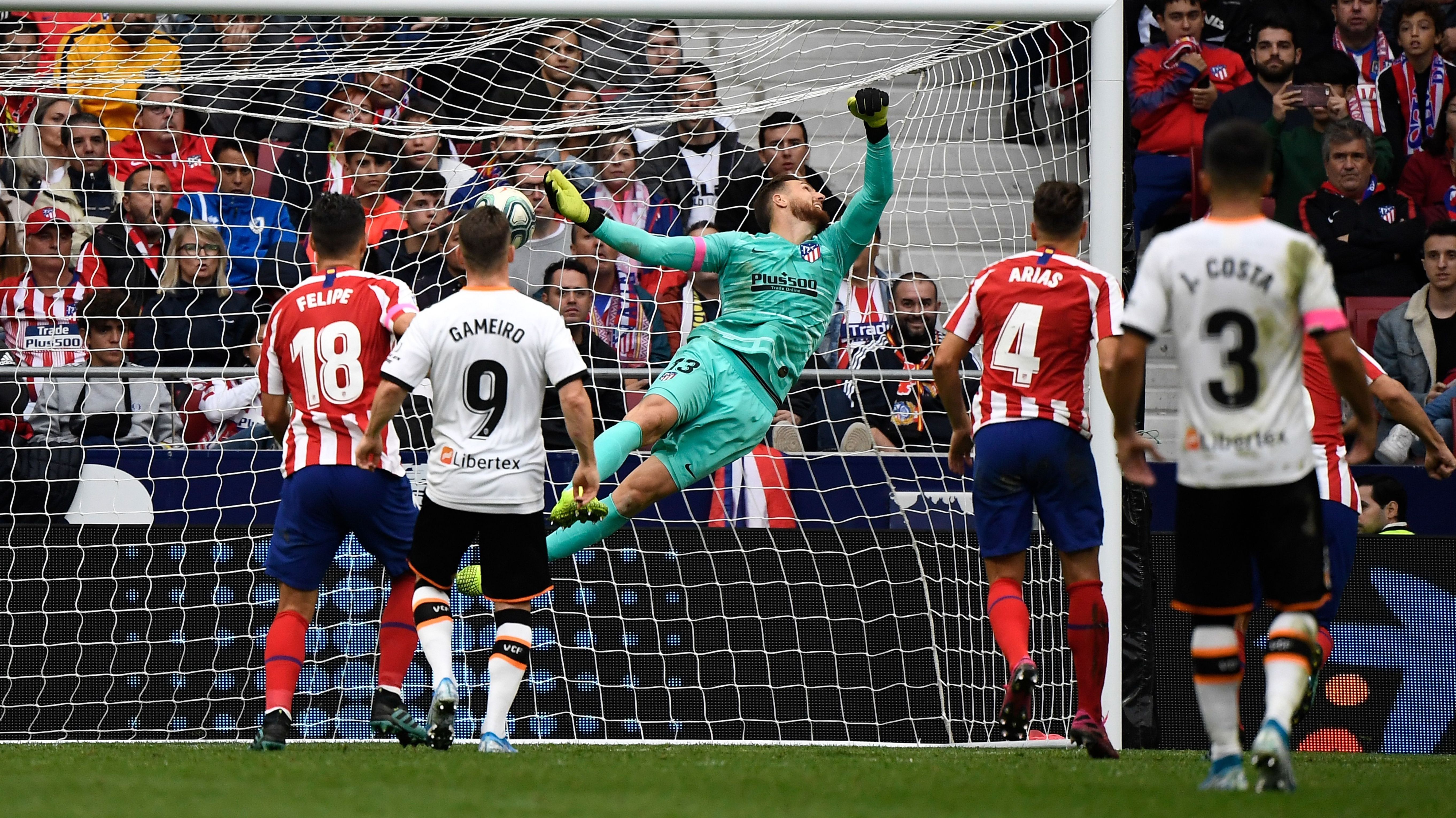 Dani Parejo Jan Oblak Atletico de Madrid Valencia LaLiga 19102019