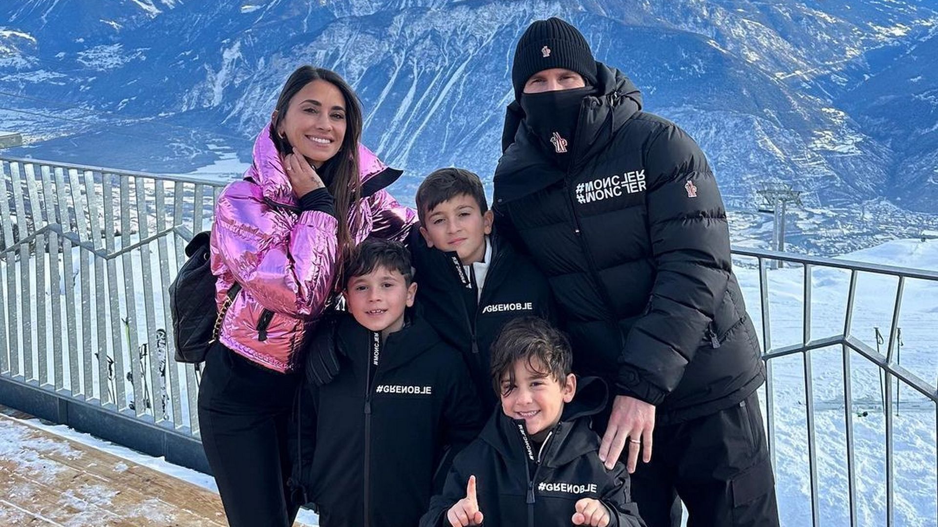 Lionel Messi family Antonella Roccuzzo 2023