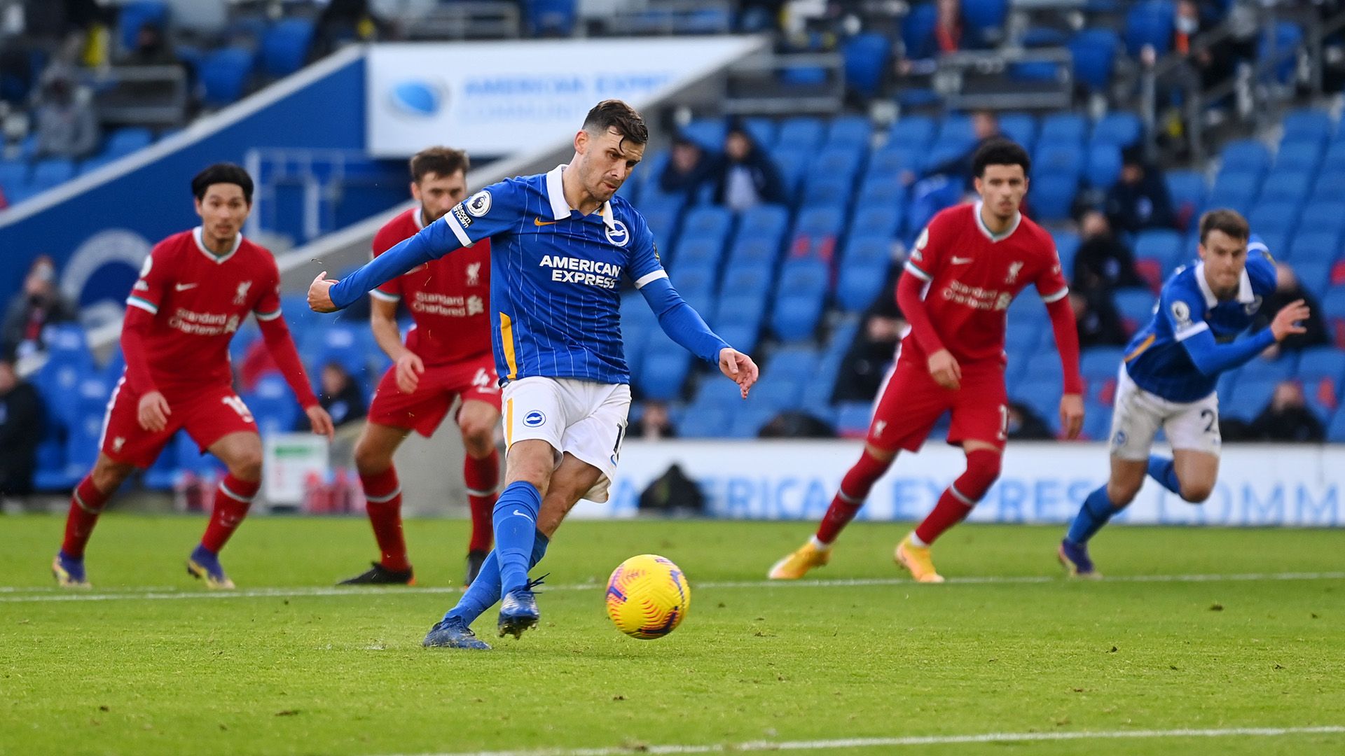 Pascal Gross Brighton 2020-21