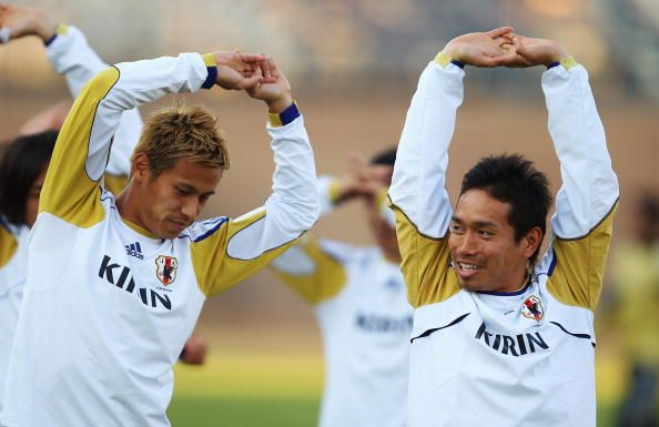 Keisuke Honda - Yuto Nagatomo