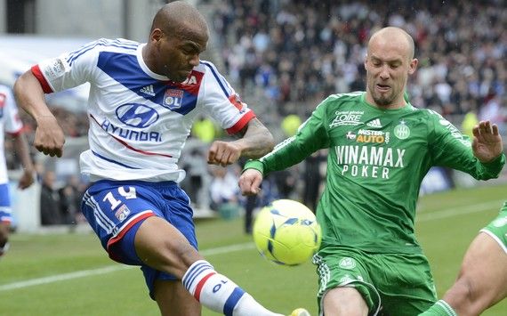 Ligue 1 : Jimmy Briand vs Renaud Cohade (AS Saint-Etienne vs Olympique Lyonnais)