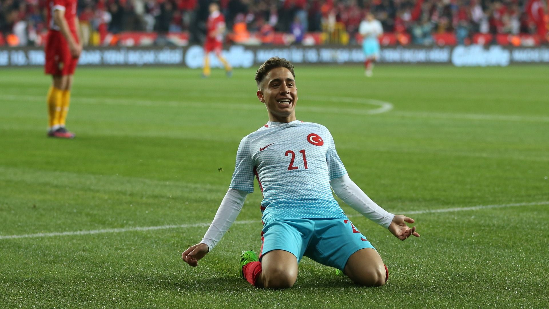 Emre Mor Turkey goal celebration 2732017