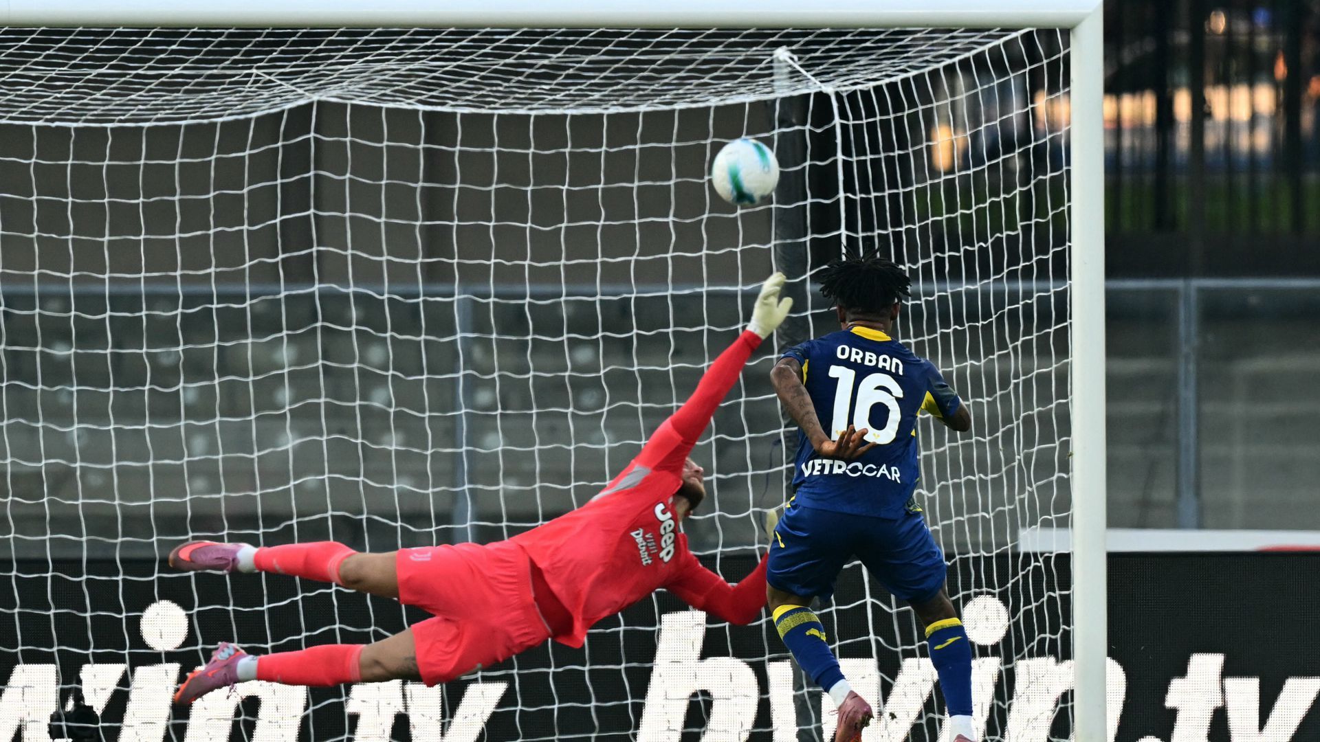 Gift Orban Verona Juventus Serie A