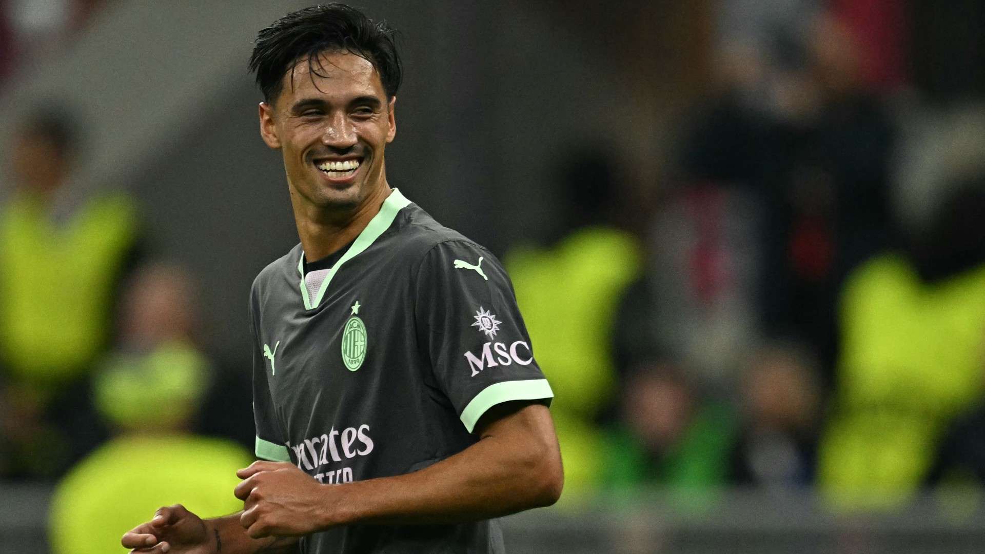 AC Milan's Dutch midfielder #14 Tijani Reijnders celebrates scoring