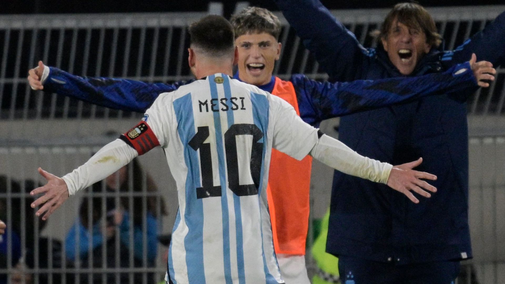 Alejandro Garnacho Lionel Messi Argentina 2023
