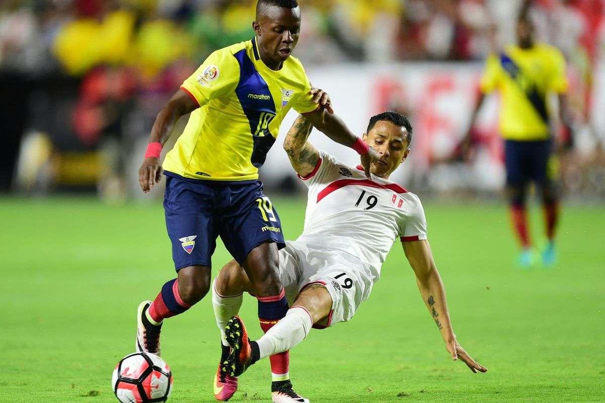 خوان كازاريس